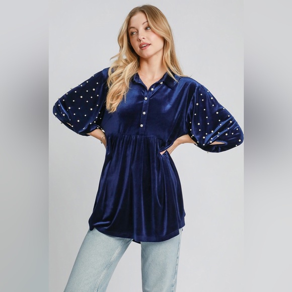 Umgee Pearl Detail Collared Neck Velvet Babydoll Blouse